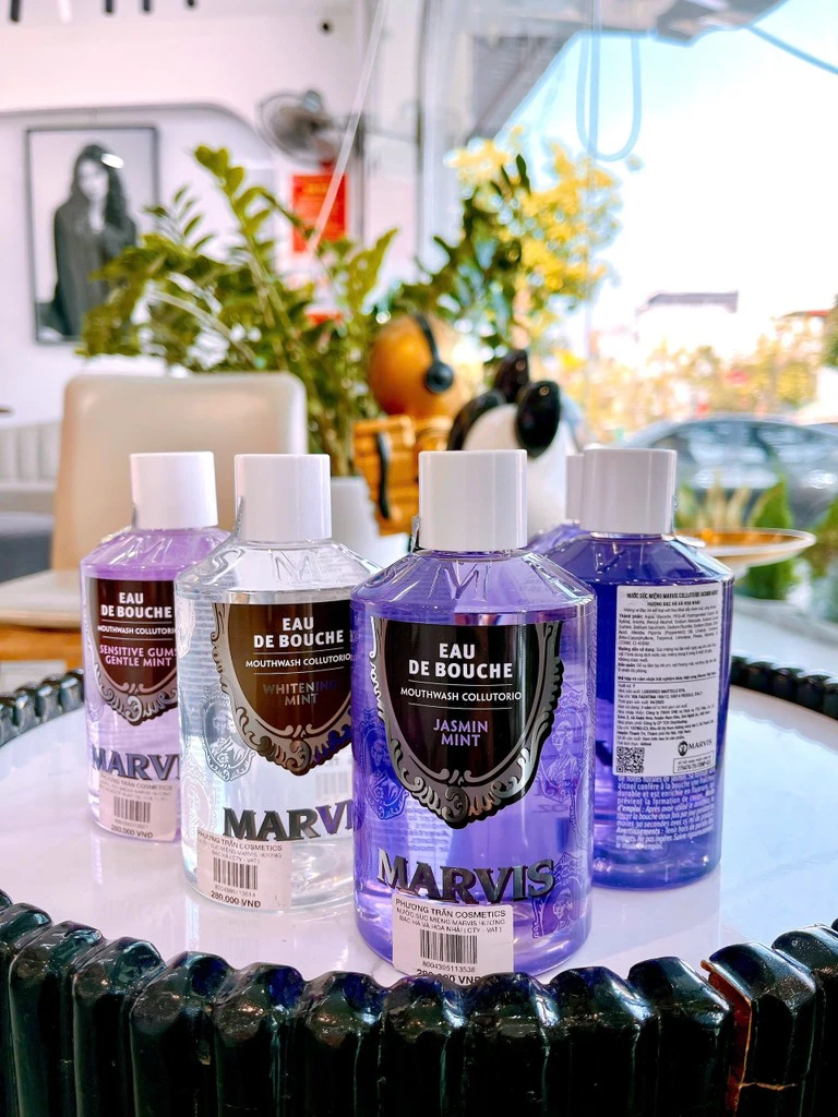 NƯỚC SÚC MIỆNG MARVIS HƯƠNG BẠC HÀ VÀ HOA NHÀI ( CTY - VAT )